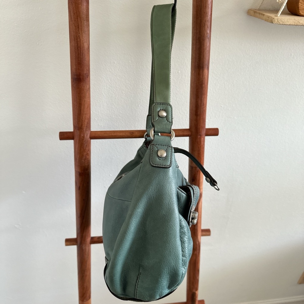 Y2K buckle bag in sage green - Picture 2 of 8